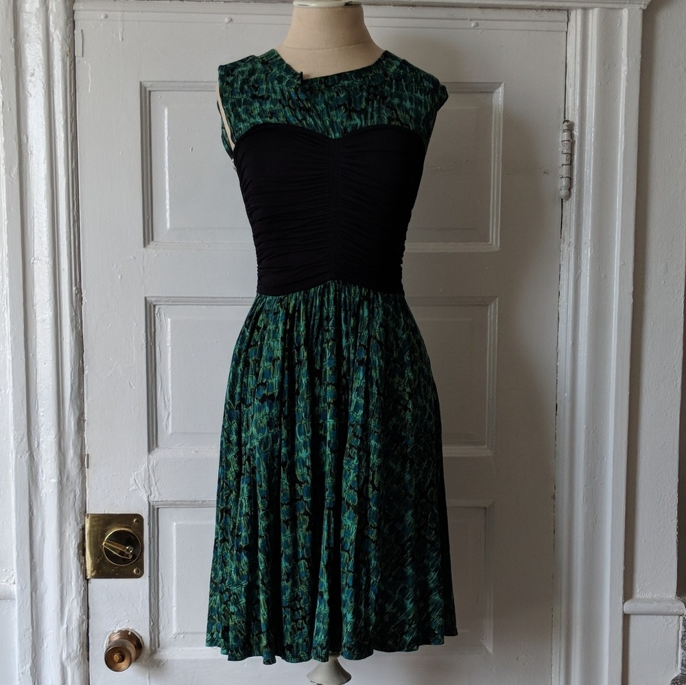 Anthropologie green pattern dress